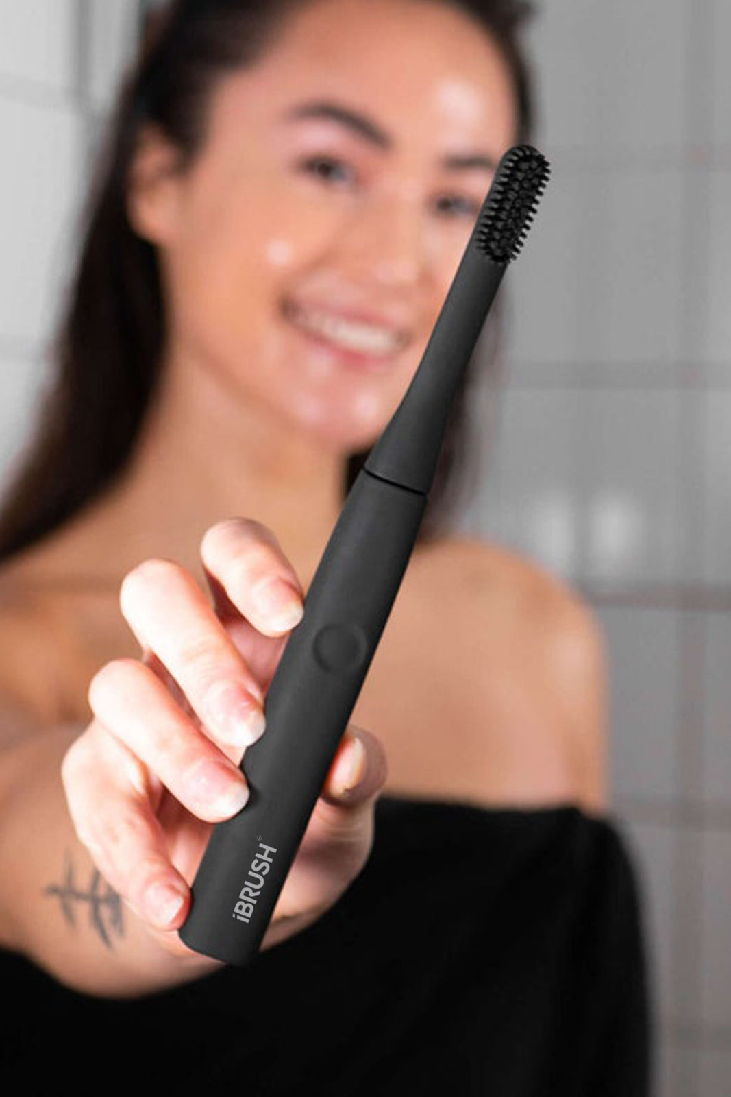 iBrush™ Pro - Black | Electric