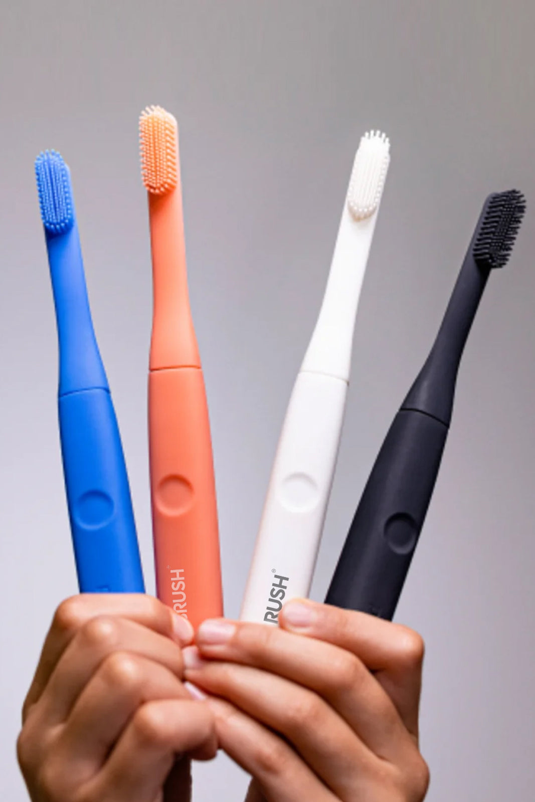 iBrush™ Pro - Black | Electric