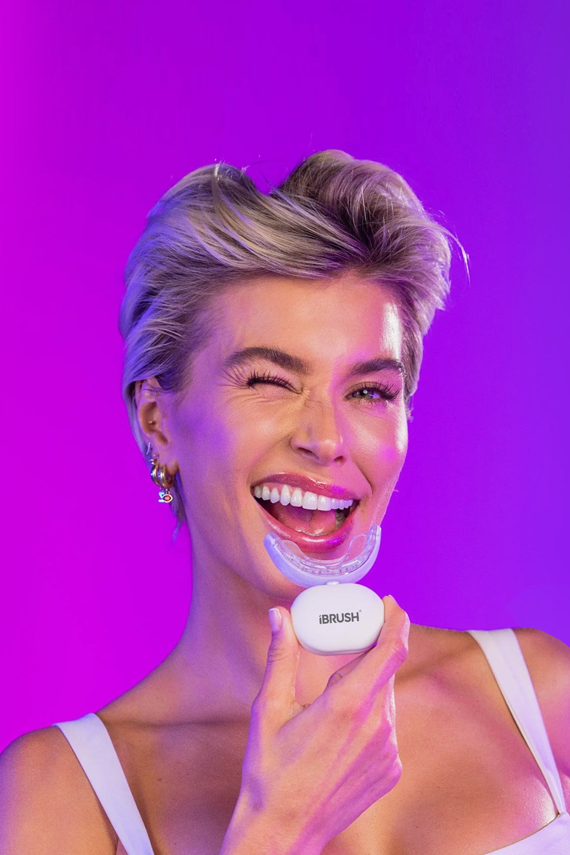 IO Teeth Whitening Kit™